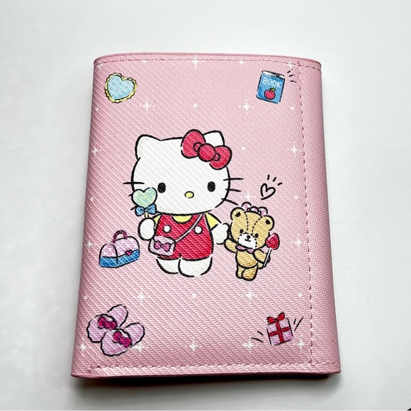 Hello Kitty Wallet - Picture 2 of 3